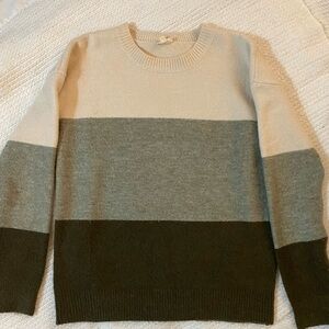 Color Block Crew Neck Sweater (S)